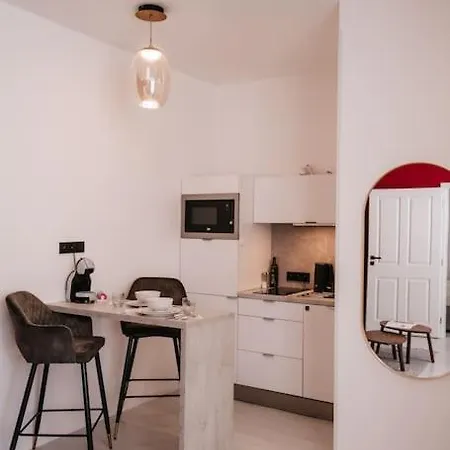 Stylish Central Retreat With A Vintage Twist Apartman Prága