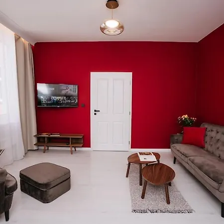 Stylish Central Retreat With A Vintage Twist Prága