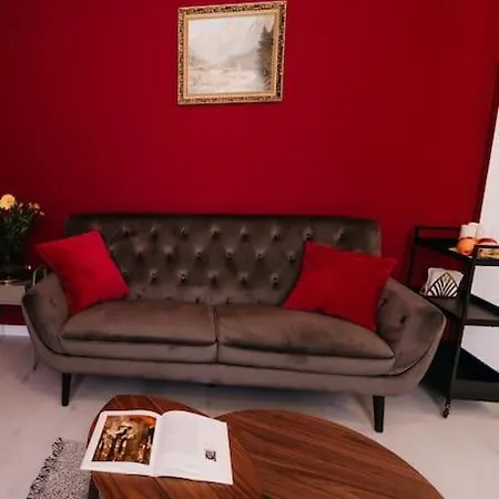 Stylish Central Retreat With A Vintage Twist Prága